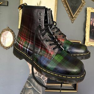 Doc Martens 1460 Tartan Plaid Goth Punk Boots Dr Martens